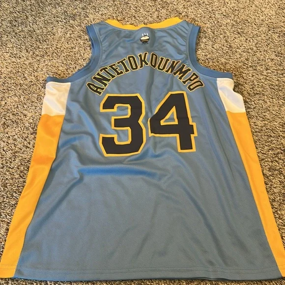 Brewers Giannis City Connect Jersey - Picture 2 of 2